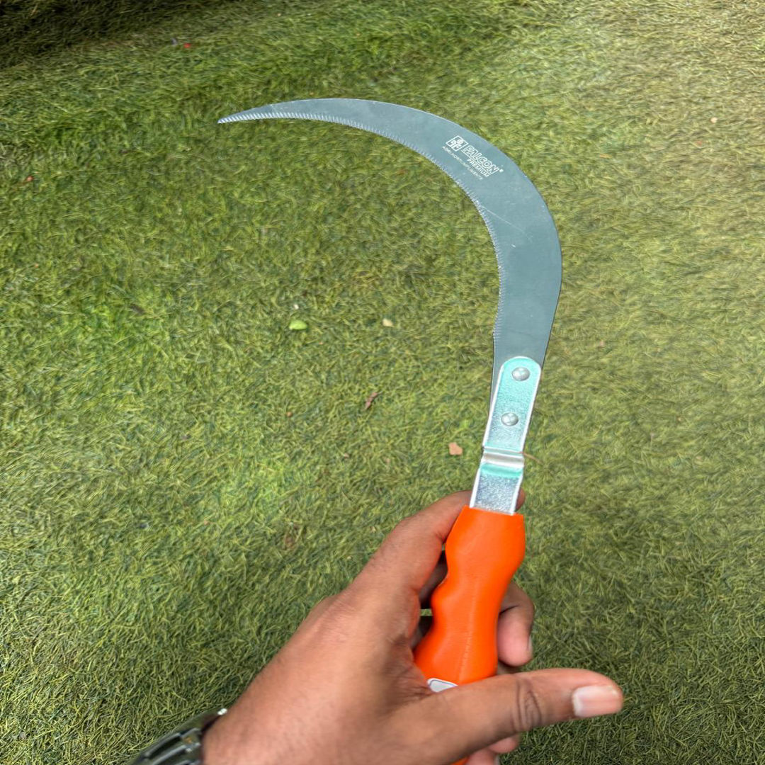 Hand Sickle (Plastic Handle)
